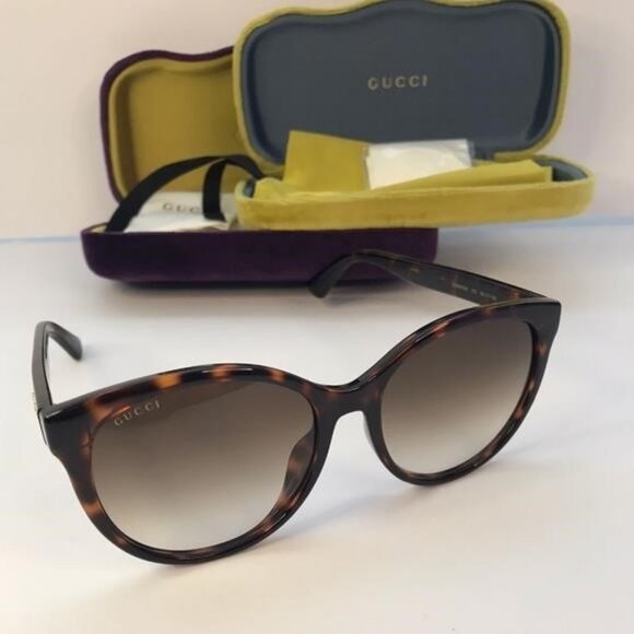 New - GUCCI GG0636SK 002 round Gucci sunglass comes in a dark havana frame with - Picture 3 of 11
